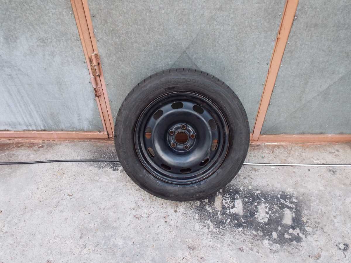 vand roata de rezerva pe 15" pt ford focus,mondeo,c-maxx,etc,volvo,etc