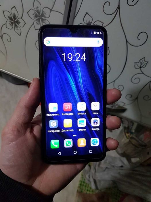 продам хороший телефон