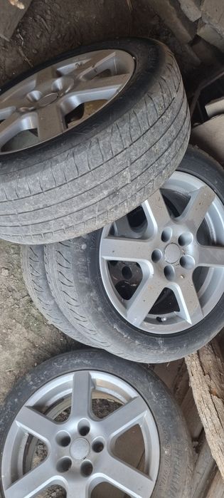 Vand jante golf 4 cu prinderi 5x100