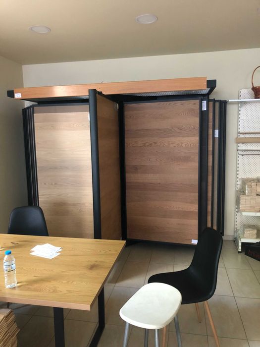 Стелаж за плочки/паркет/ламинат