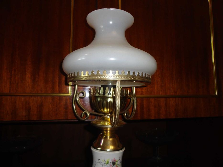 Настольная лампа. Раритет. Производство Польша.
