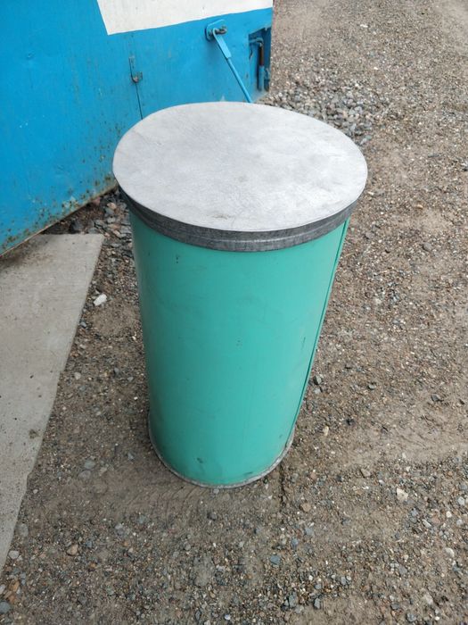 Продам бочку под сыпучие  5 000 тенге за 1 шт .