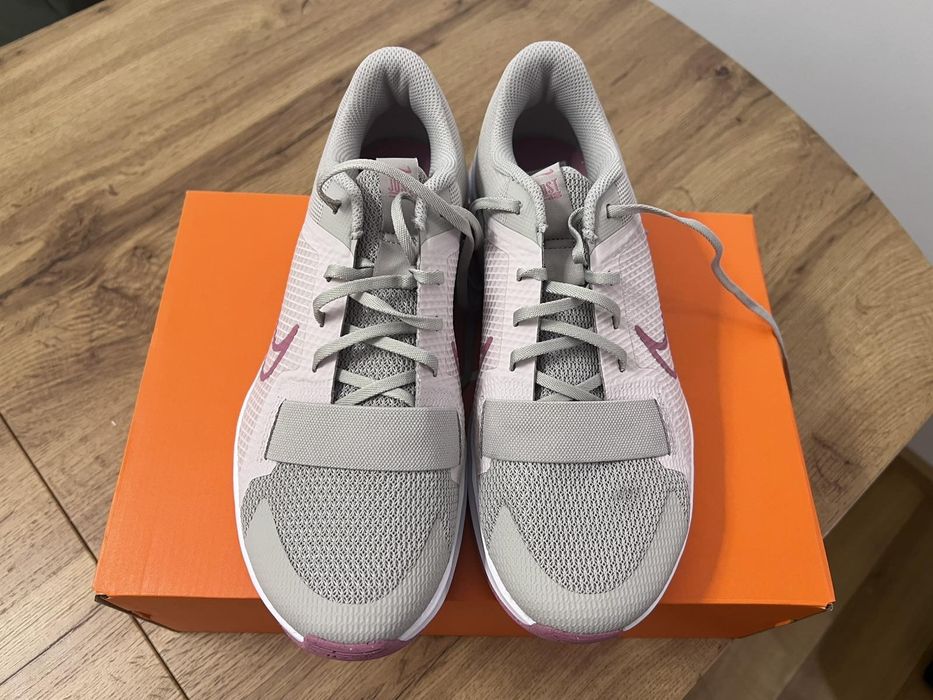 Женски маратонки Nike MC Trainer 2. Номер 42.