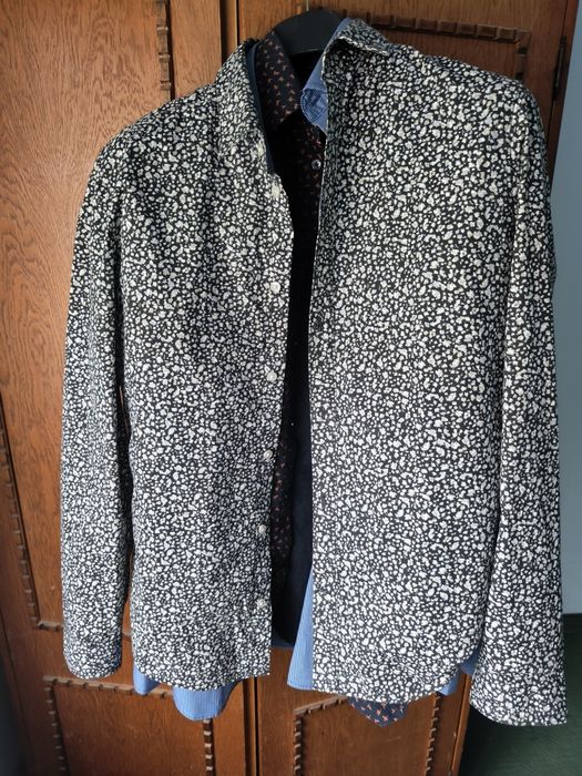 Cămașă bărbați 3 bucăți 50lei toate mărimea L