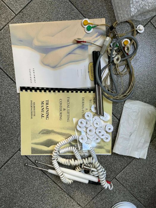 SILHOUETTE-Dermalift Microface  -Лифтинг уред