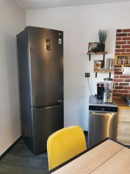 Продава се Тристаен апартамент в Варна, Възраждане 4 - 133 кв.м за 1627 €/кв.м - Снимка #4