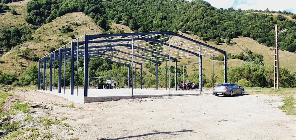 Vand hala metalica 8x23x4 cu panouri sandwich