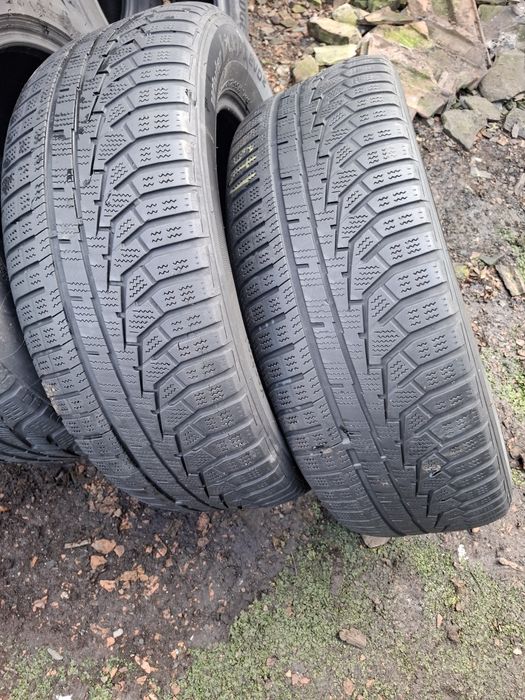 Vand 2 anvelope 225 60 17 hankook de iarna