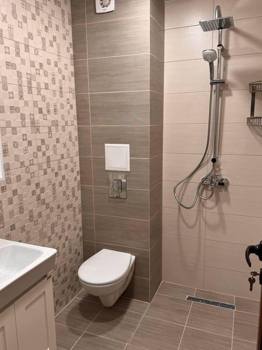 Дава се под наем Едностаен апартамент в Бургас, Сарафово - 37 кв.м за 357 € - Снимка #3