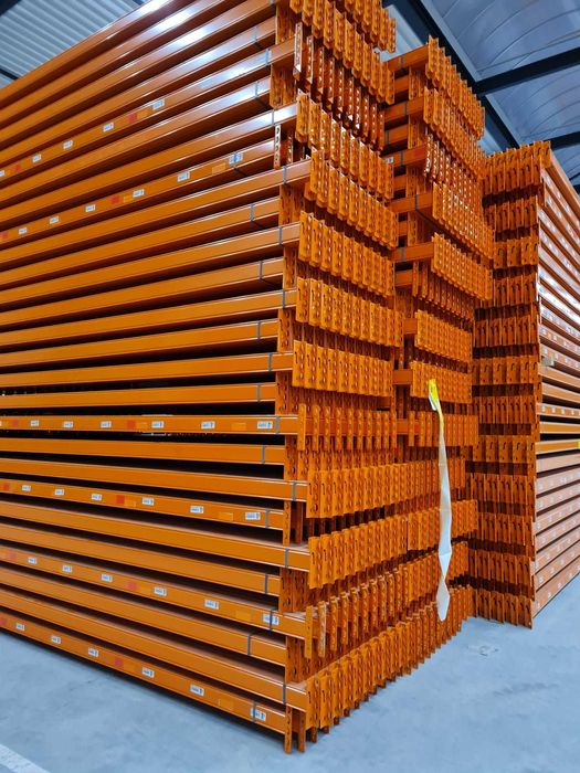 Rafturi metalice industriale pentru depozite