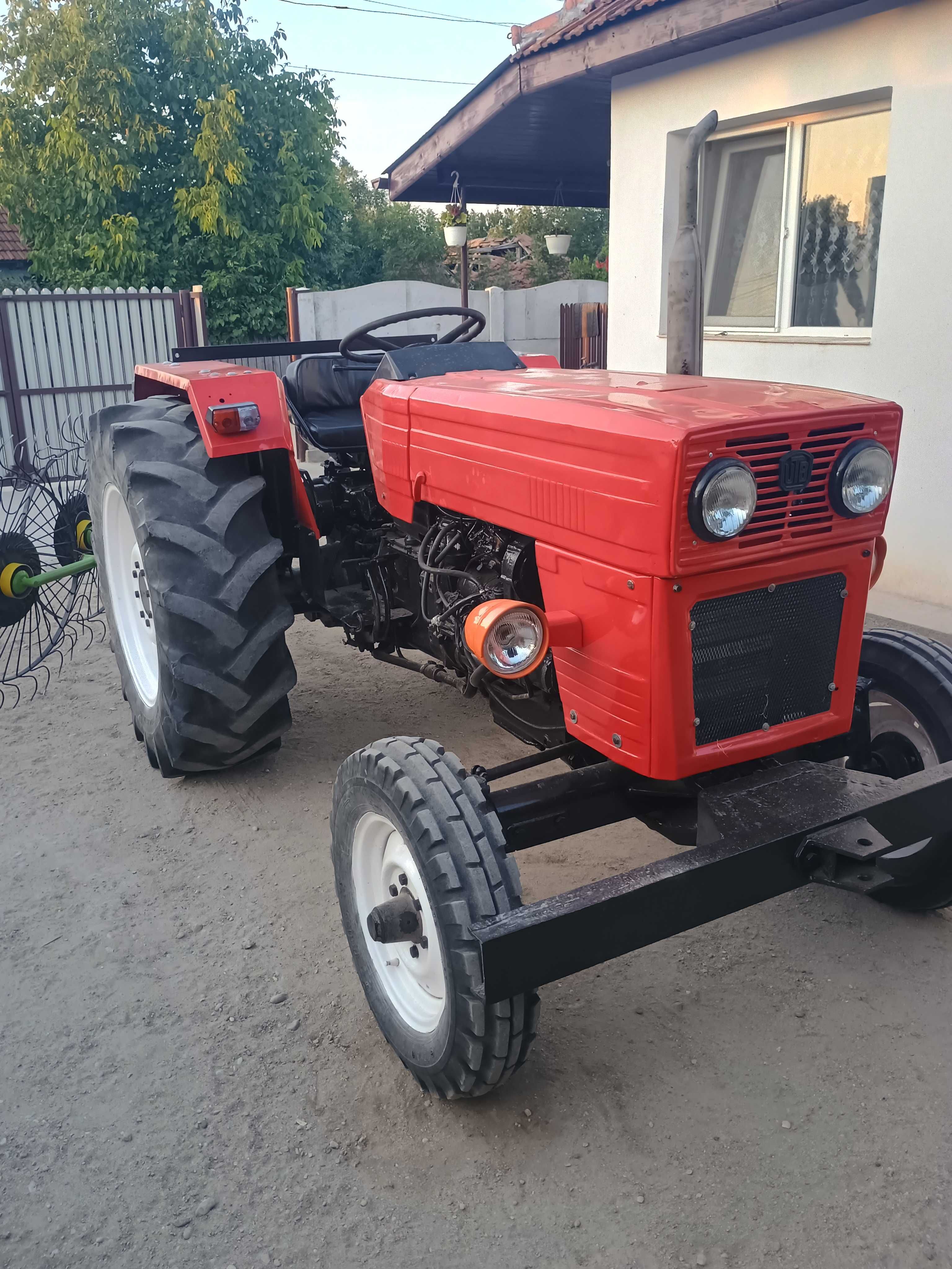 U 445 cu 2 manete
