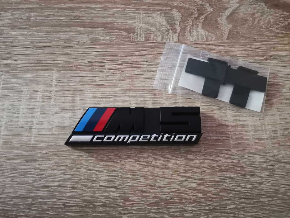 Предна решетка черна емблема BMW M5 Competition