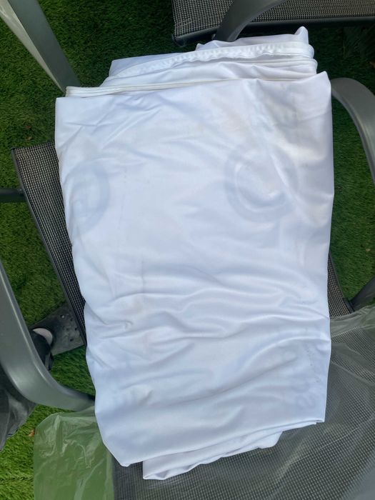 Vand perete publicitar primit cadou