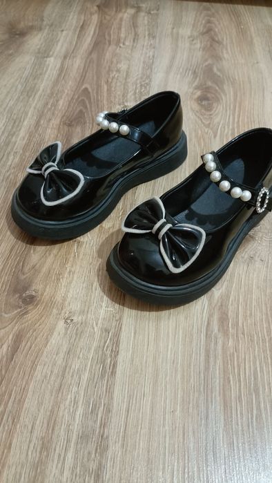 Туфельки для девочки