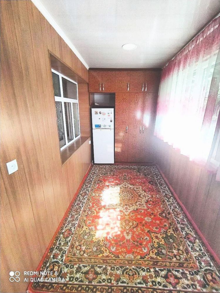 Продается квартира возле метро