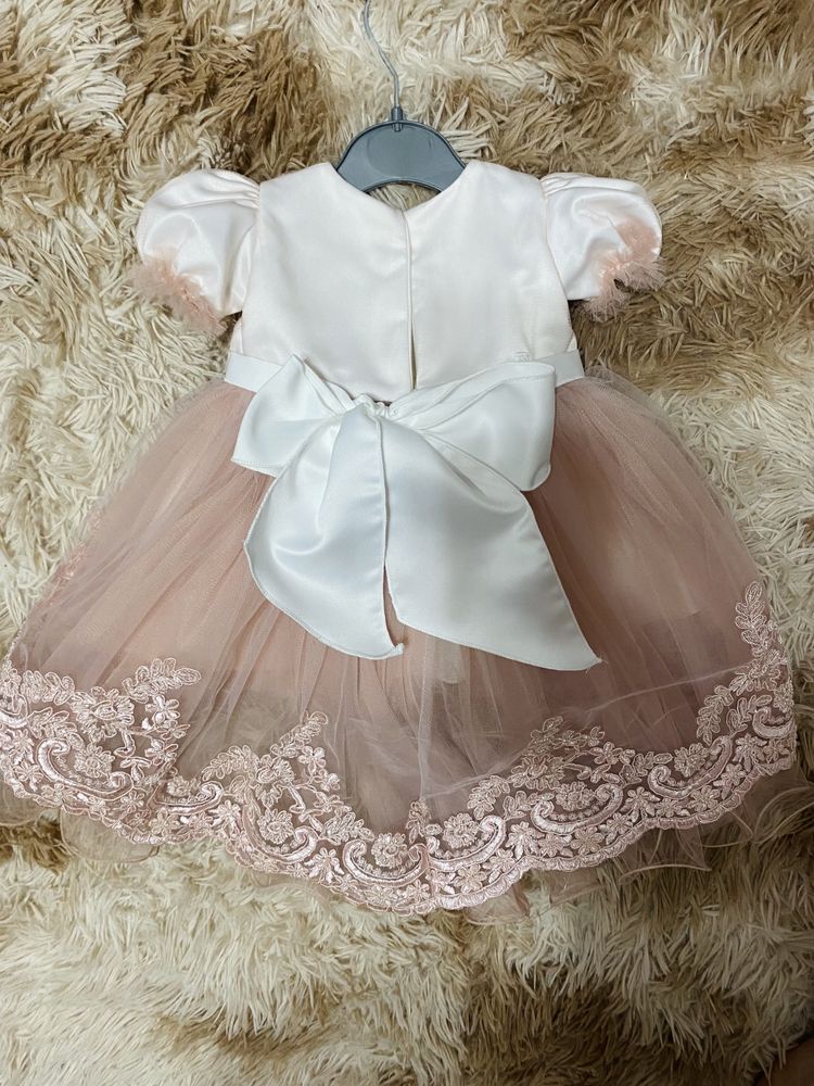 Rochiță eleganta  bebelusi