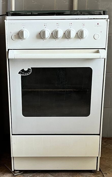Продам газовую плиту Дарина