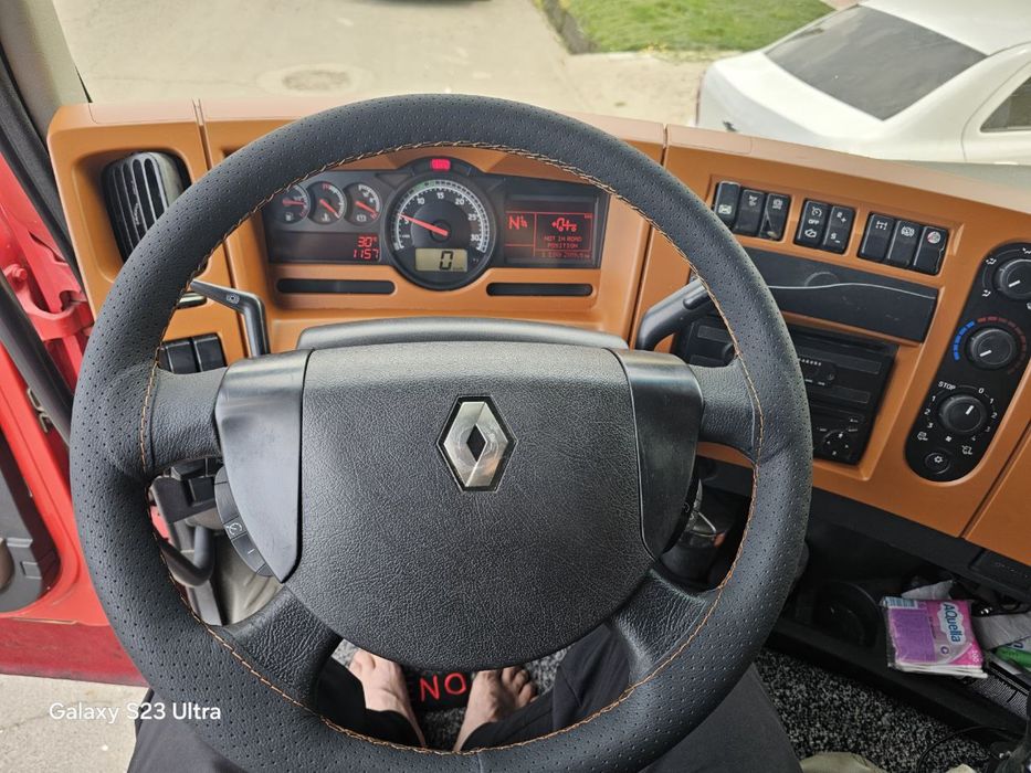 Фура тягач сатилади Renault