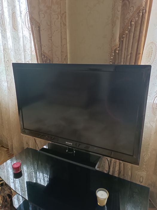 Продам телевизор