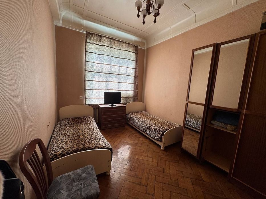 Чилонзор 7квартал Новза Мирзо Улугбек метроларга якин жойда арендага