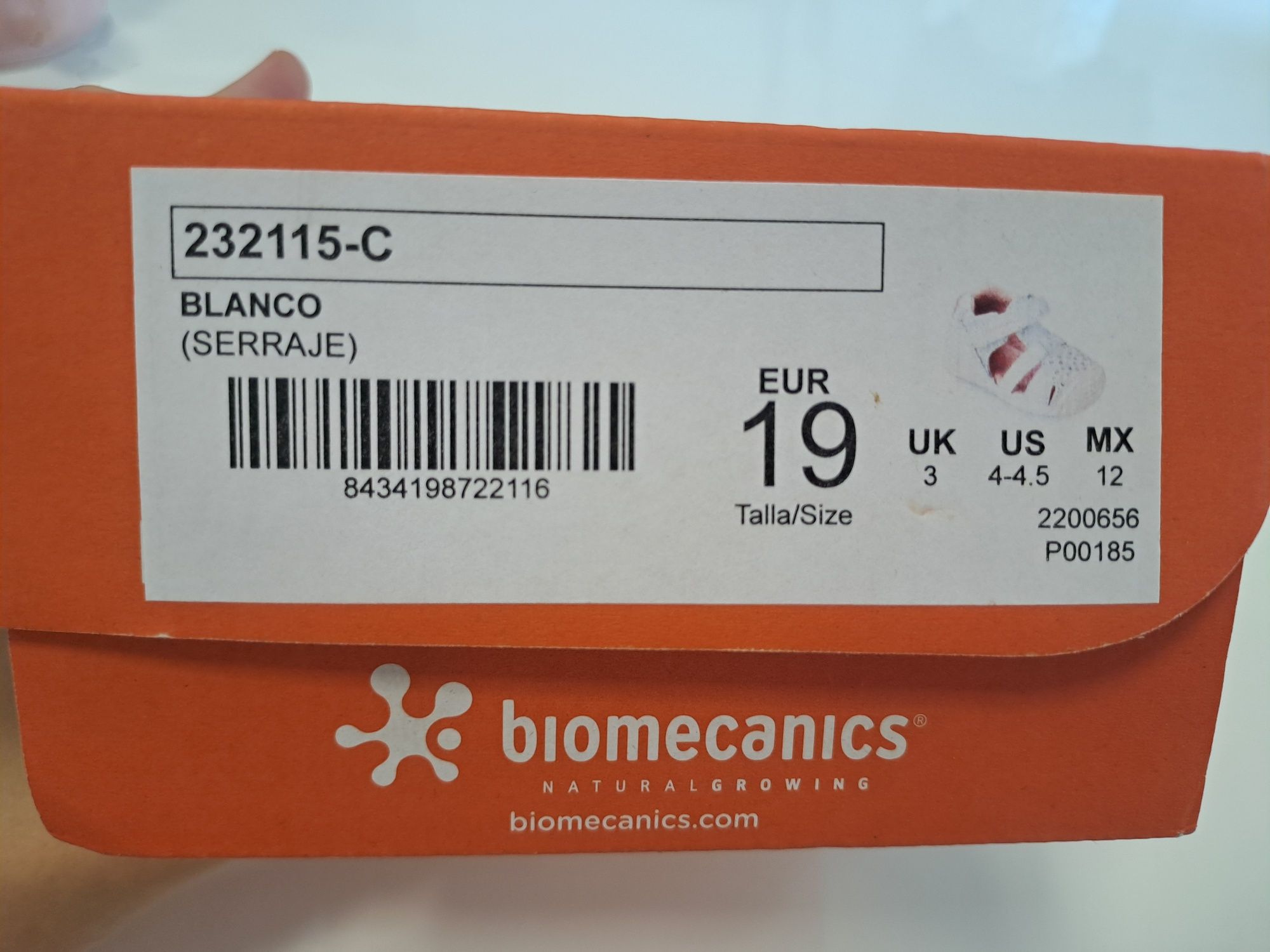 Сандали за момиче Biomecanics