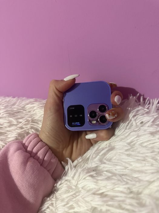 Телефон i 16 PRO с 2 Sim карти