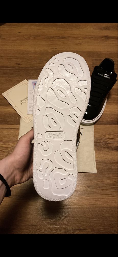 Alexander McQueen marimi disponibile 38,39