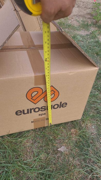 Cutii de carton in 3 straturi groase , diferite dimensiuni