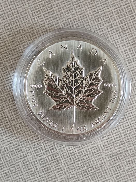 Сребърни кюлчета и монети от 1 тройунция 999 чисто сребро