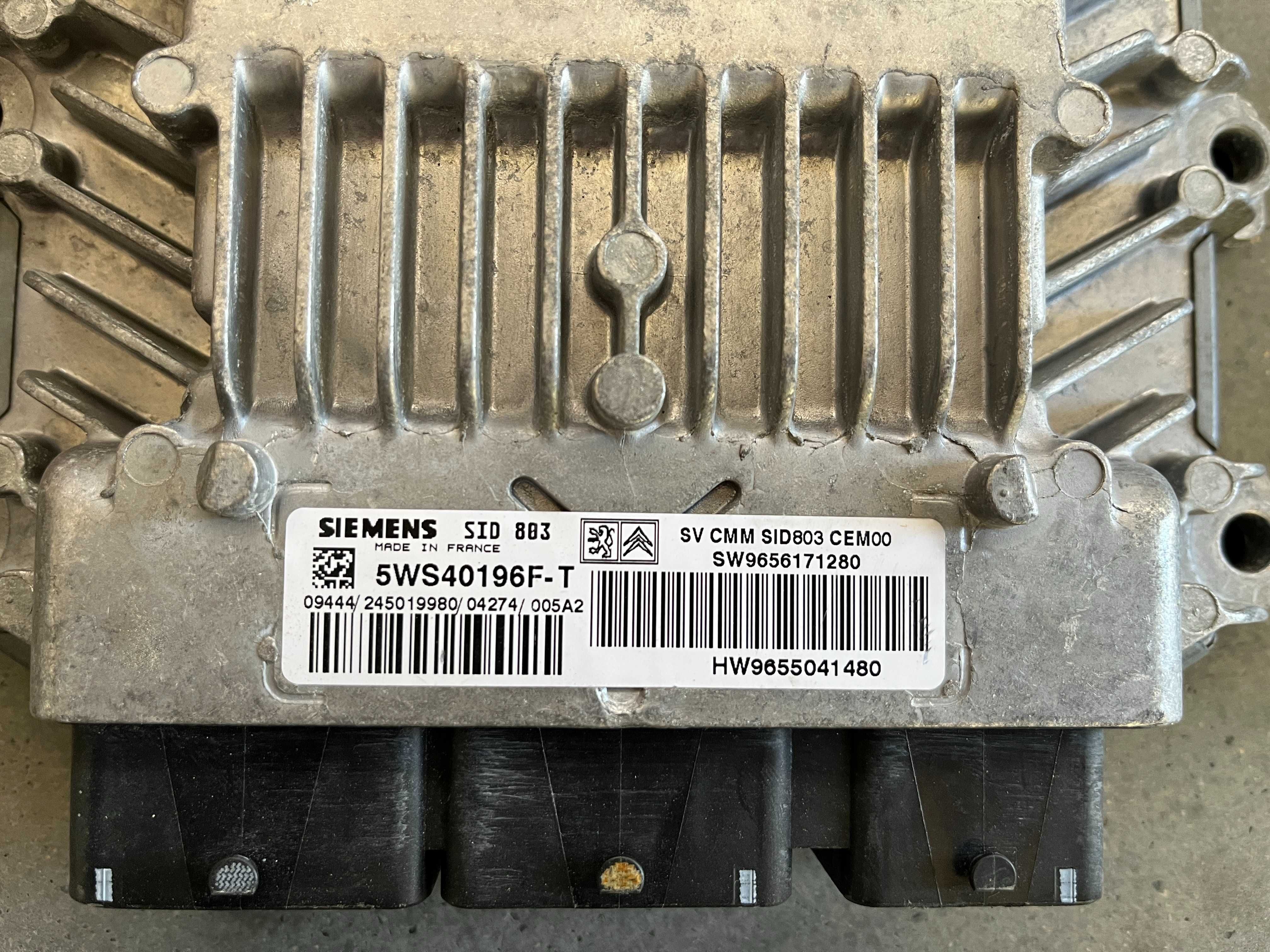 Компютър двигател ECU SIEMENS SID 803 Peugeot 307 407 2.0HDI 136к.с