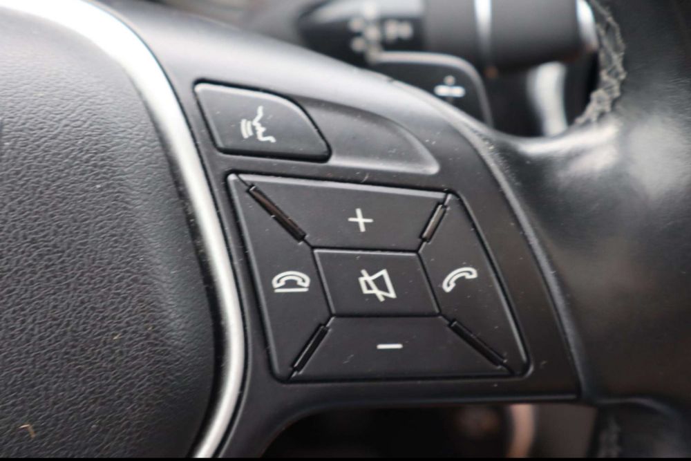 Mercedes-Benz CLA 220 Panorama