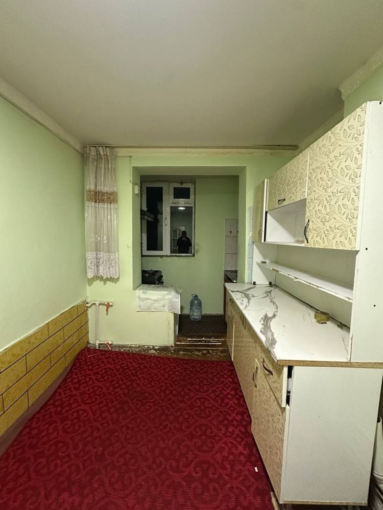 2 xonali kvartira sotiladi! Sogdiana Med kollej
