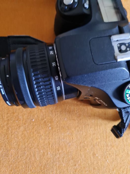 Vând aparat foto digital PentaxK200d,stare impecabilă.