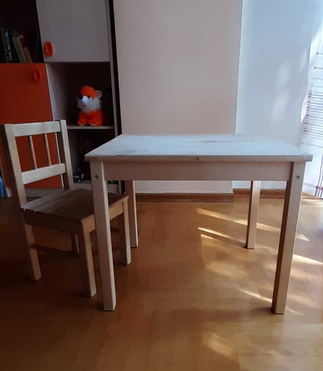 Детский манеж-кровать, стол и стульчики Икеа