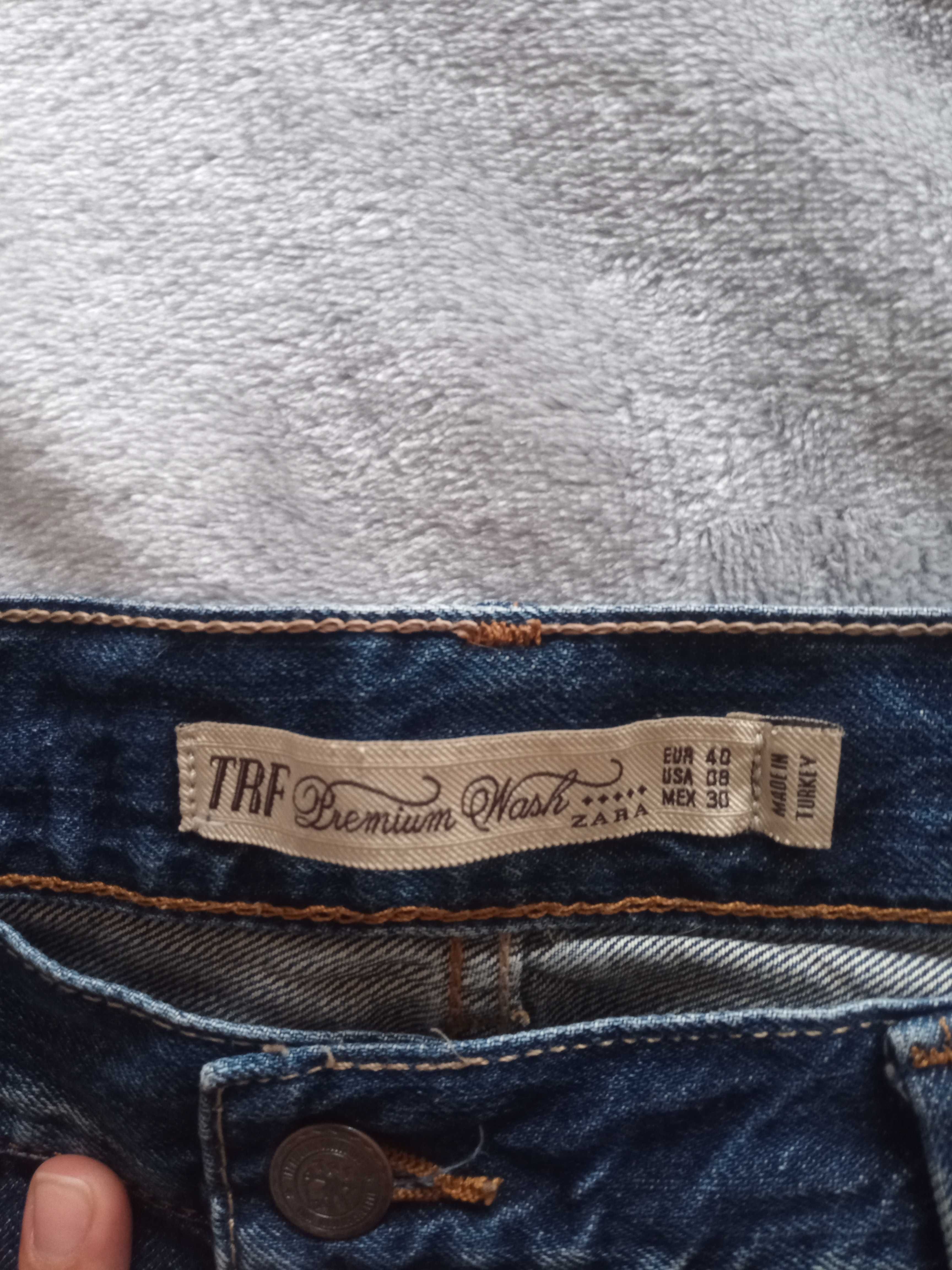 Лот дамски къси дънкови панталонки 40/L - Zara, Levi's и други