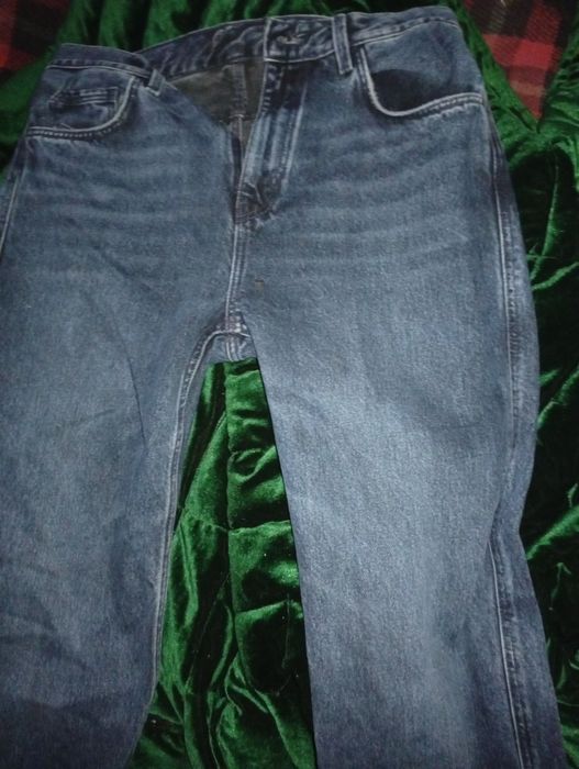 3 perechi de blugi supțiri pentru fete