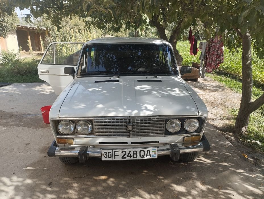 Jiguli Vaz 21 06 sotiladi