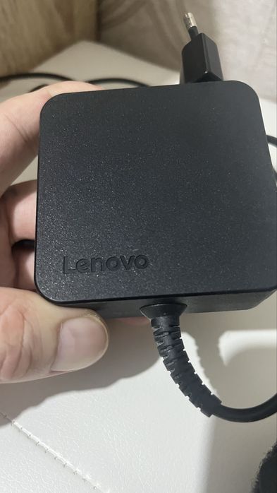 Блок питания для ноутбука Lenovo 20в