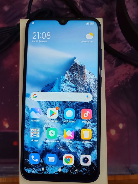 Продается смартфон Redmi note 8 4/128