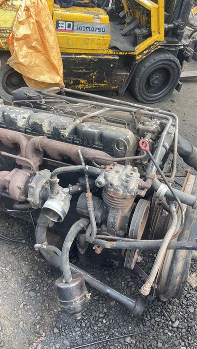 Motor man in 6 pistoane