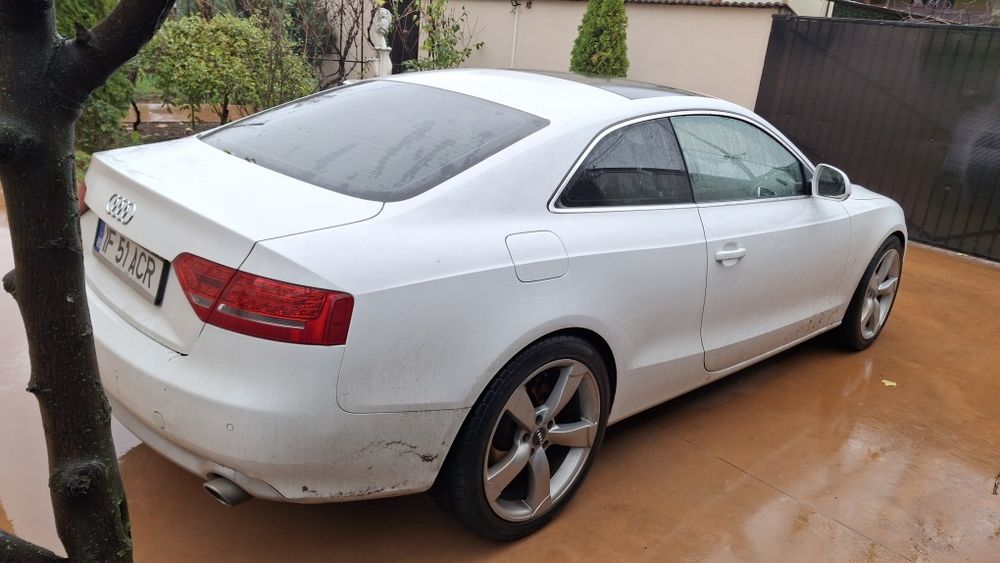 Mașinuța coupe manual Audi A5 coupe