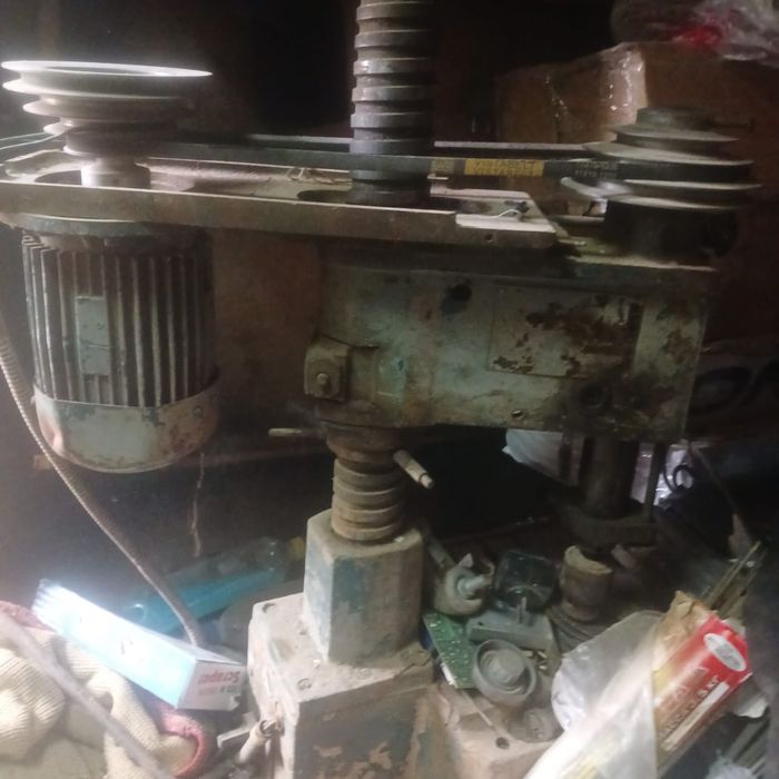 Сверлильный станок