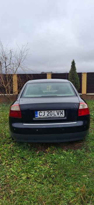 Vând sau schimb cu animale Audi a4 2002 .