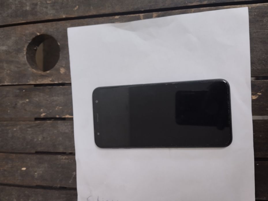 Продавам samsung j6+