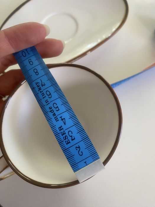 Комплект порцеланови чашка и чинийка