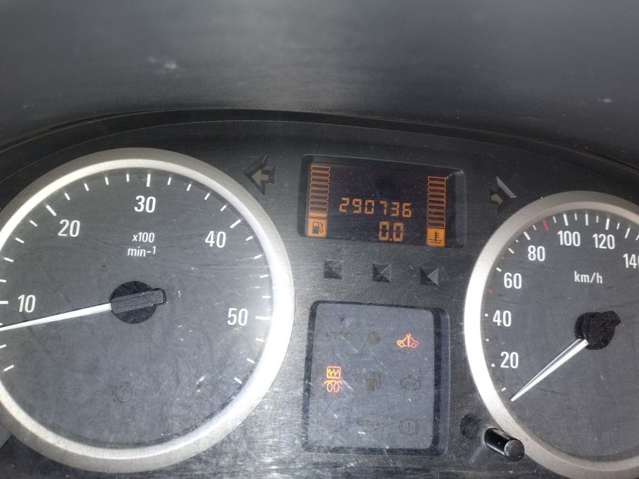 Vând Opel Vivaro din 2011