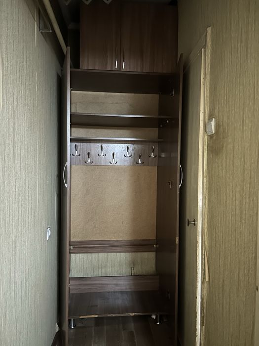 Шкаф в прихожую с антресолью