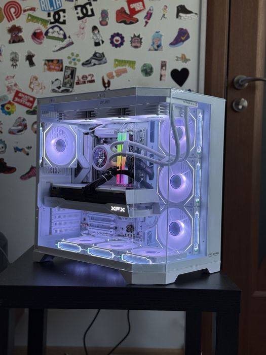 PC Gaming RGB RX9070 XT R7 9800x3d 32gb