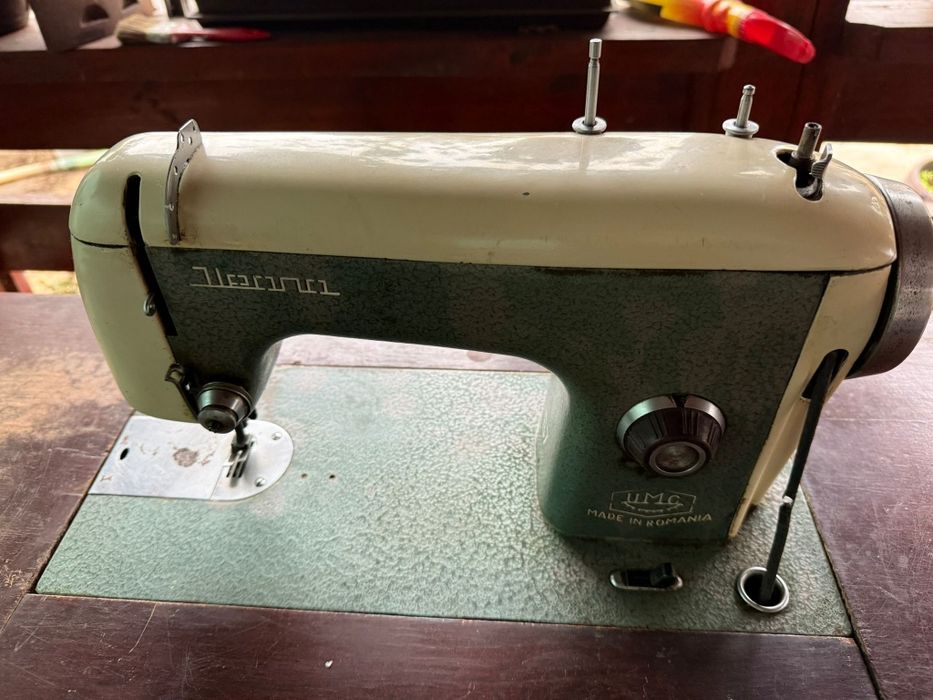 Masina de cusut Ileana