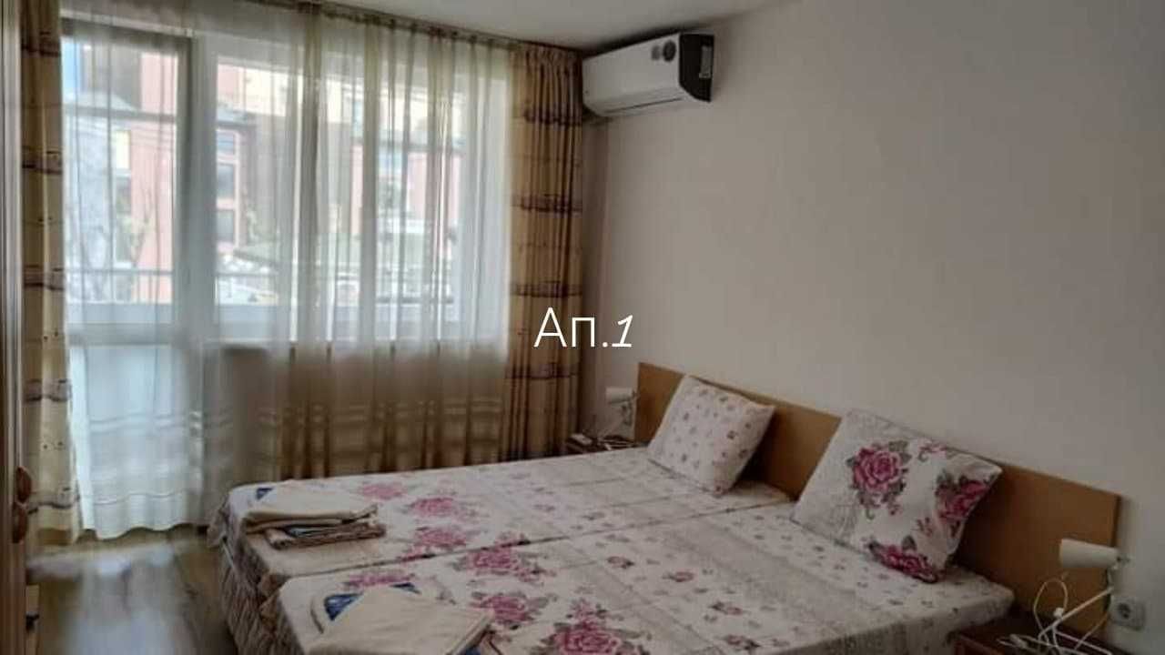 Дава се под наем Тристаен апартамент в Варна, Център - 65 кв.м за 612 € - Снимка #4